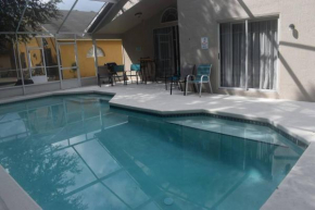 Vacation Home /Pool/Near All Parks